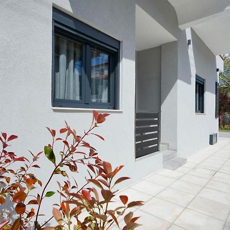 Giorgio Suites 아스프로발타 외부 사진