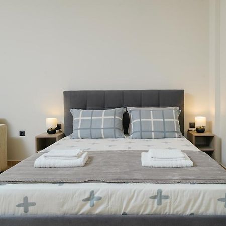 Giorgio Suites 아스프로발타 외부 사진
