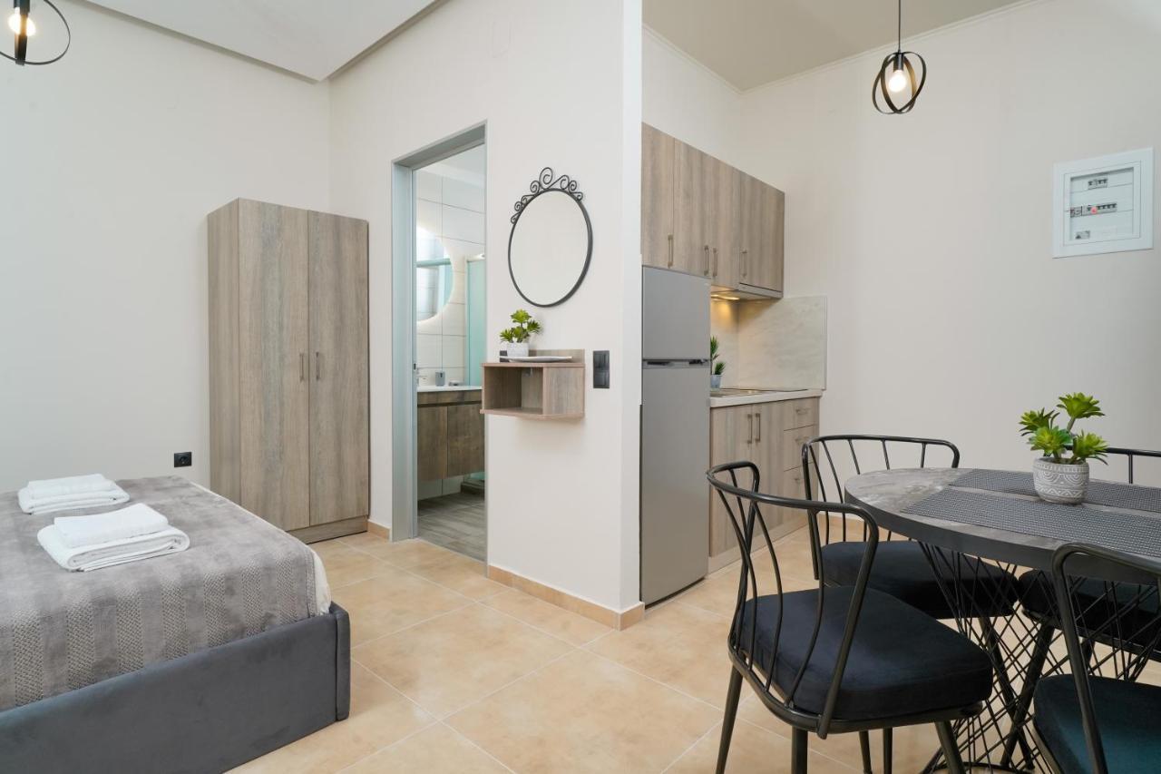 Giorgio Suites 아스프로발타 외부 사진